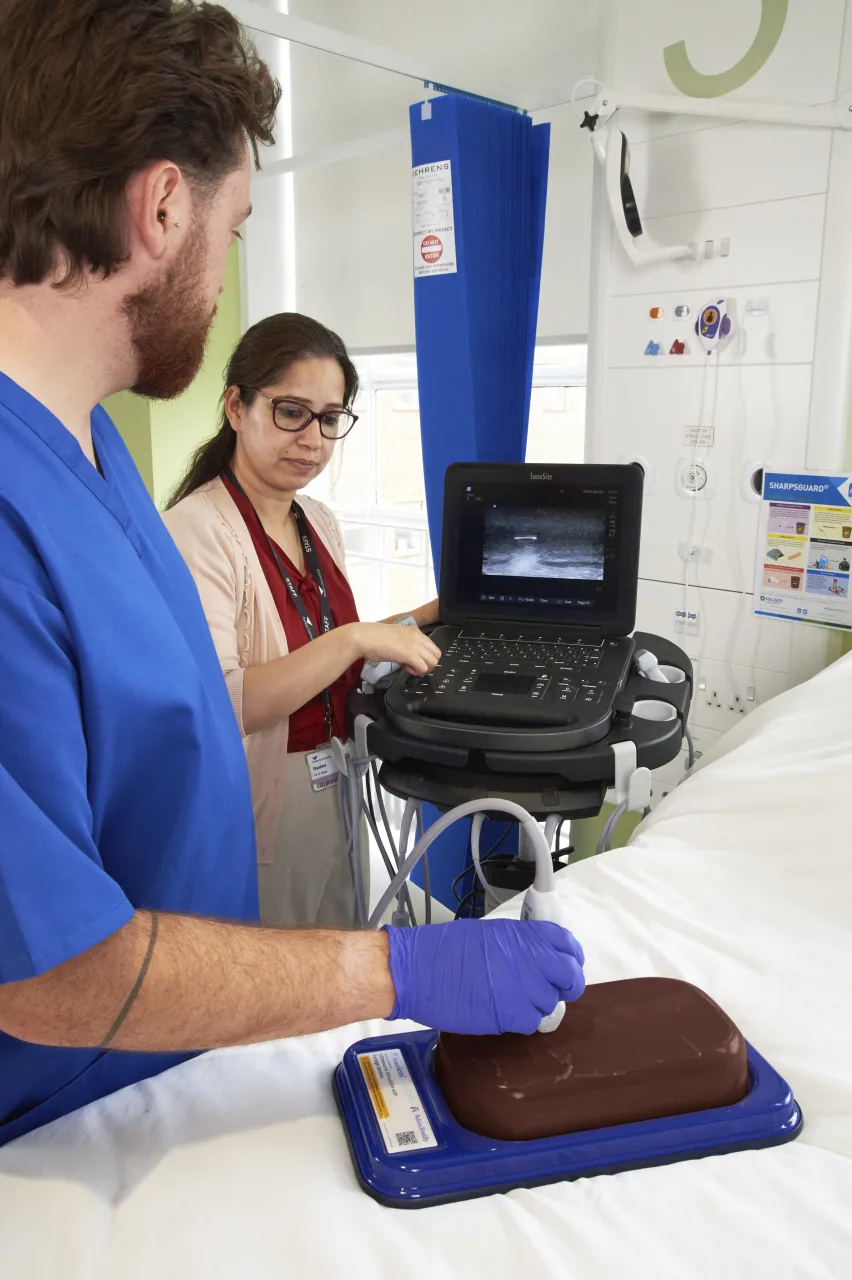 Ultrasound Simulator with Foreign Bodies, Dark