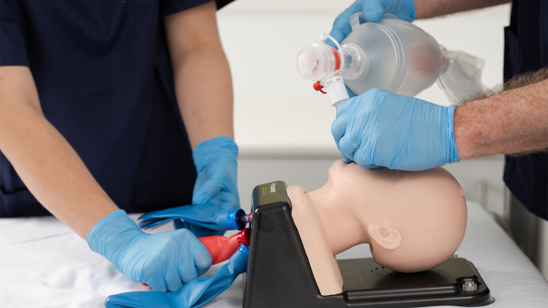 AirSim® Baby X, Light